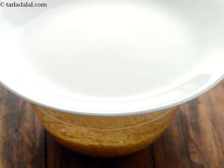 Step 4 – Submerge in enough water and soak for 30 minutes.