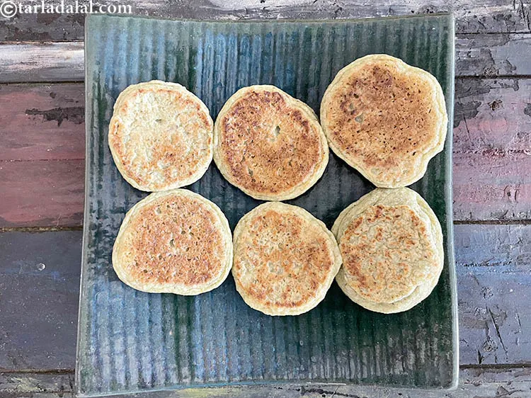 Step 45 – <meta charset="UTF-8" /> Place 6 vadas on a serving plate. You will be getting a …