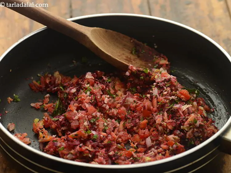 Step 31 – Mix all ingredients of <strong>sprouted mung beans dosa for kids</strong> well using a flat ladle.