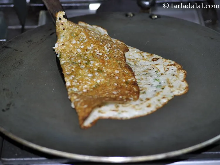 Step 37 – Fold over to make a semi-circle or a roll.