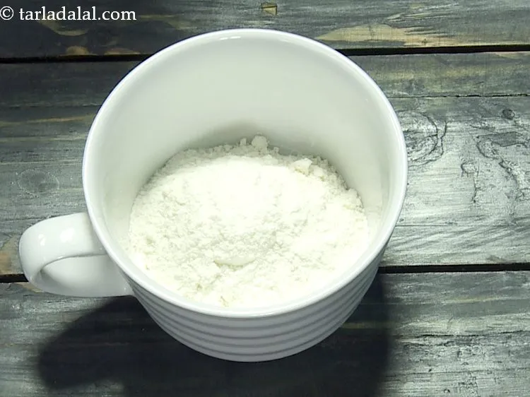 Step 2 – To make <strong>mug pizza recipe | mug pizza in a microwave | 2 minutes mug …