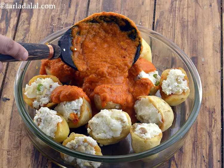 Step 46 – Pour the hot gravy over them.