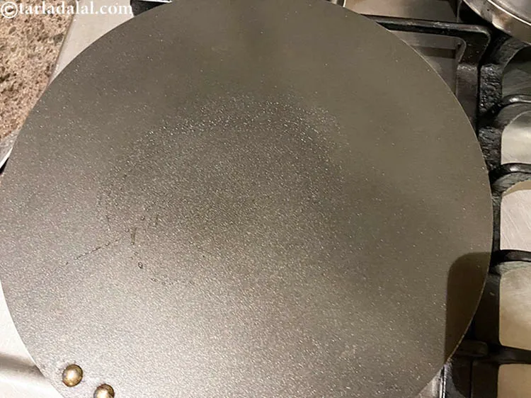 Step 17 – To make&nbsp;<strong>whole nachni dosa recipe |&nbsp;ragi dosa made with whole nachni&nbsp;|&nbsp;no fermented nachni dosa&nbsp;|&nbsp;easy nachni …