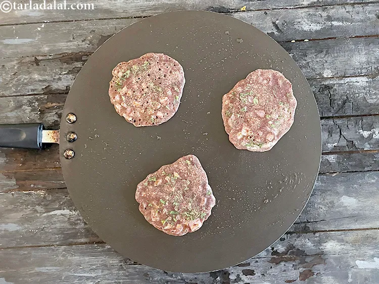 Step 38 – <meta charset="UTF-8" /> Let the othe side cook till<strong>&nbsp;nachni uttapam | ragi uttapam&nbsp;| healthy red …