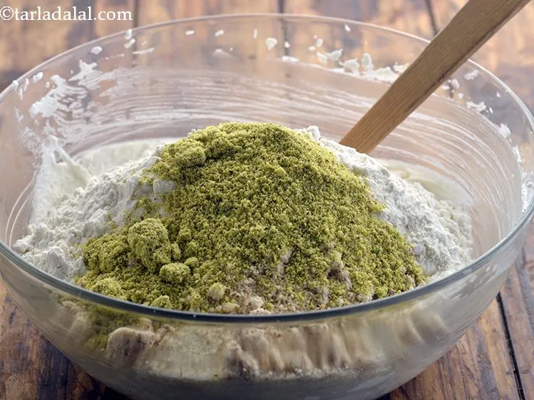 Step 12 – Add the powdered pistachios.