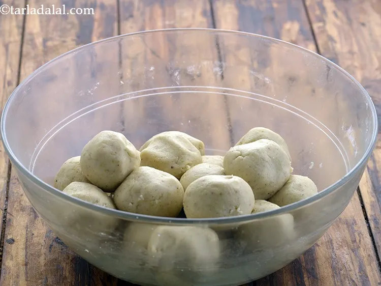 Step 15 – Divide the dough into 20 equal portions.