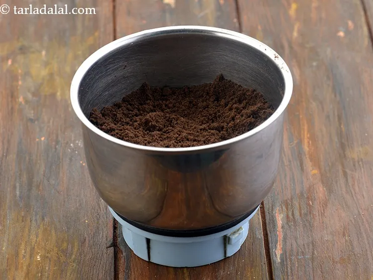 Step 3 – Crush the biscuits in a mixer till smooth.