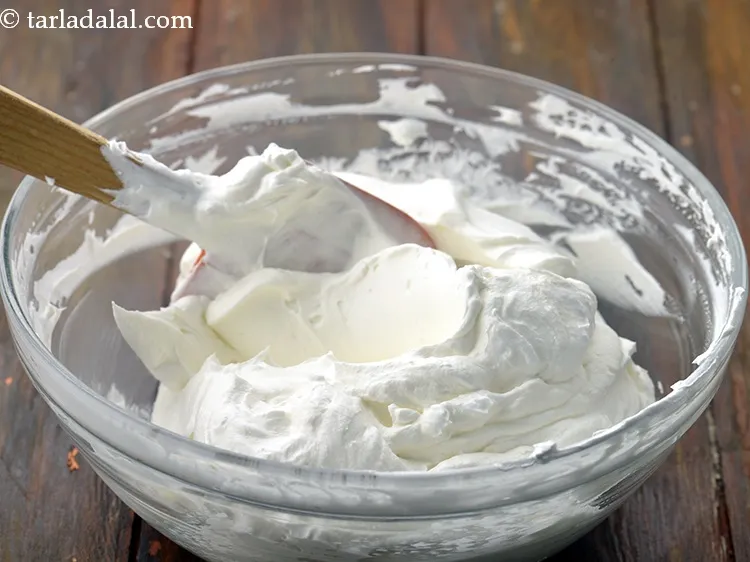 Step 15 – <strong>To make no bake oreo cheesecake recipe | easy Indian no bake oreo cheesecake | …