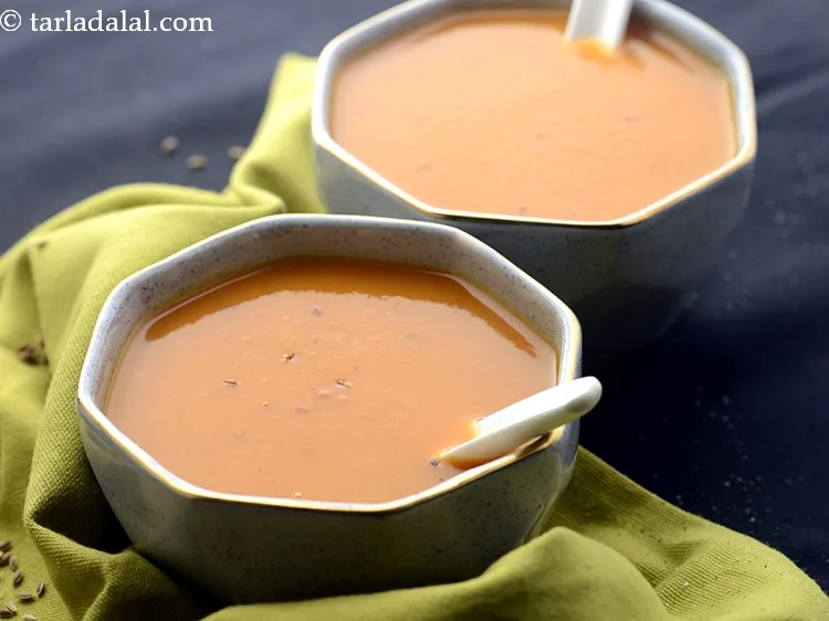 Step 18 – Serve the&nbsp;<strong>pumpkin carrot soup | Indian style pumpkin carrot soup | healthy kaddu gajar soup …
