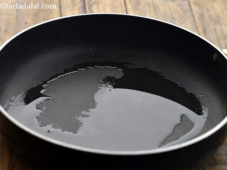 Step 7 – For the&nbsp;<strong>&nbsp;Oats and Poha Chivda</strong>, heat the peanut oil in a broad non-stick pan. You …