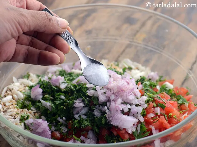 स्टेप 22 – नमक डालें।