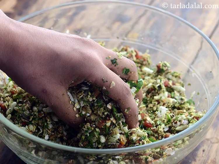 स्टेप 23 – <strong>ओट्स और पोहा सुखा भेल</strong> को | <strong>ओट्स सूखा भेल …