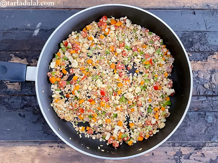 Step 23 – <p>Sauté on a medium flame for 1 more minute.</p>