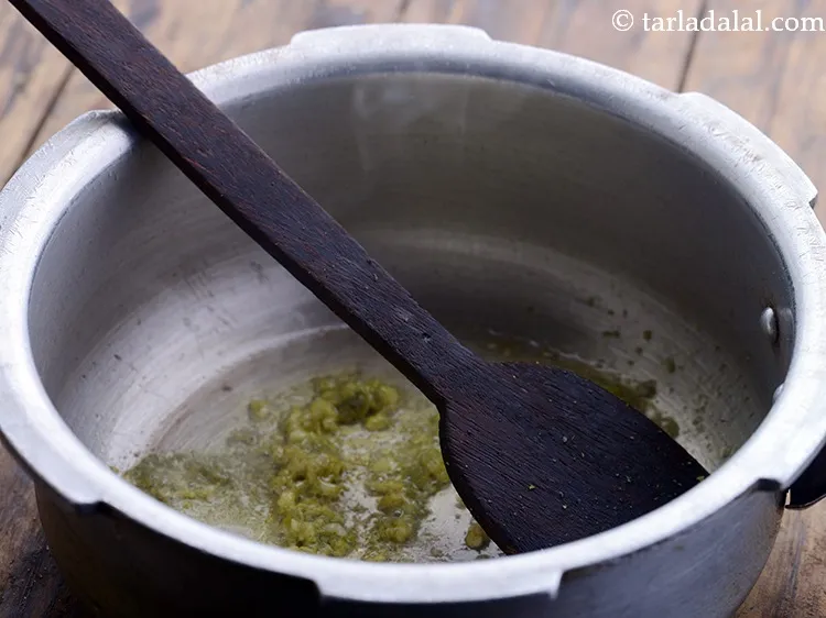 Step 12 – Saut&eacute; <strong>healthy Indian oats khichdi </strong>on a medium flame for a few seconds or until …