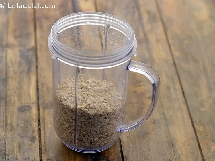 Step 2 – For the dough of&nbsp;<strong>oats methi muthia recipe | &nbsp;steamed Gujarati savoury snack | healthy oats …