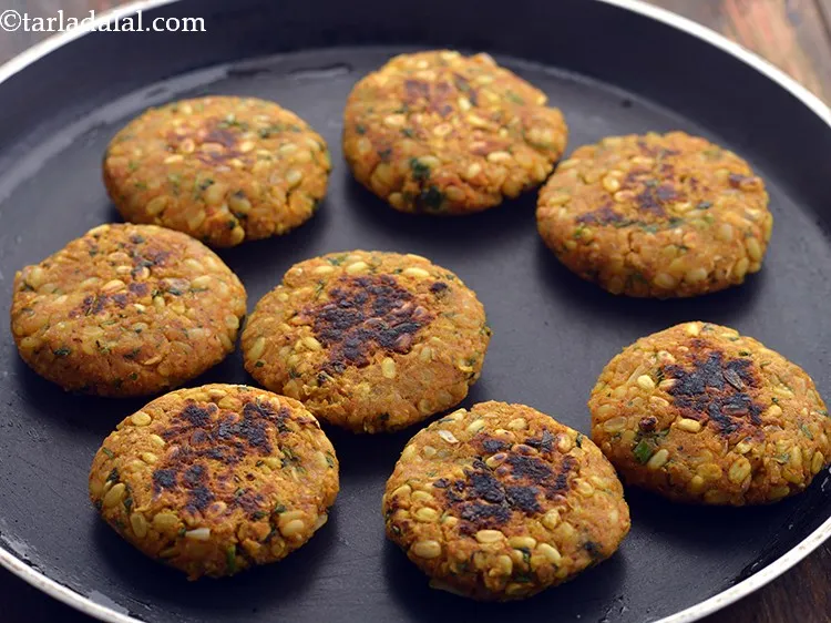 Step 23 – Cook each&nbsp;<strong>oats moong dal tikki | moong dal tikki with oats | &nbsp;healthy oats moong …