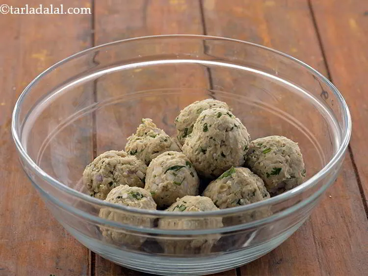 Step 13 – <p>Divide the dough into 10 equal portions.</p>