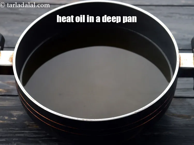 Step 20 – To make <strong>onion rings recipe | Indian style onion rings | crispy fried onion rings …