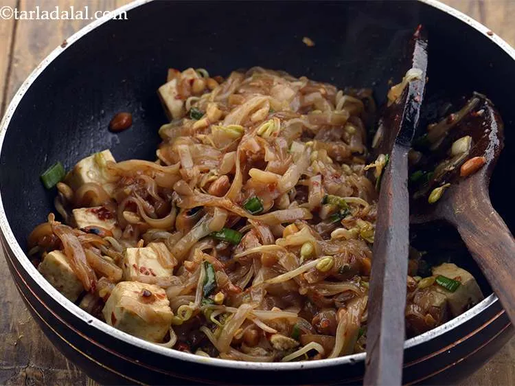 Step 23 – Cook on a high flame for 2 to 3 minutes, while stirring in between.