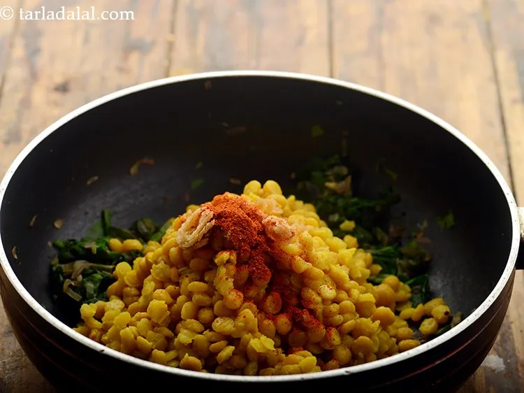 Step 21 – Add chilli powder.