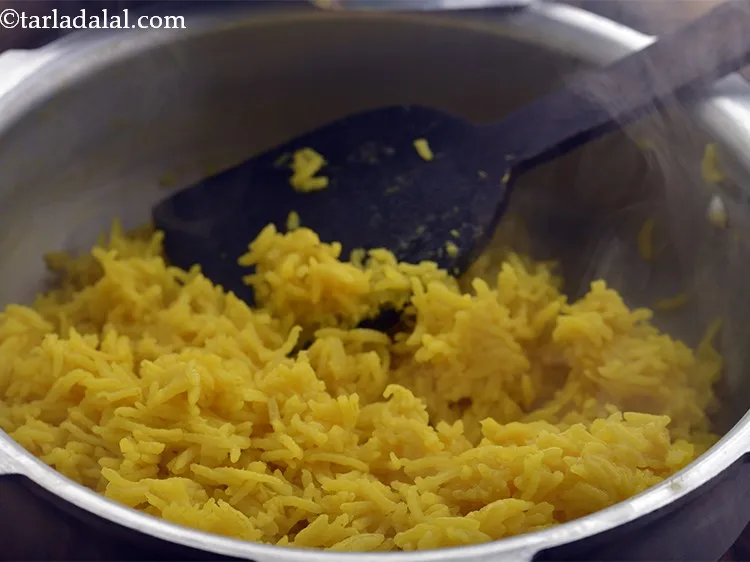 Step 16 – Give it a nice stir and keep aside.