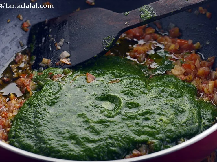 Step 23 – Add the palak puree.