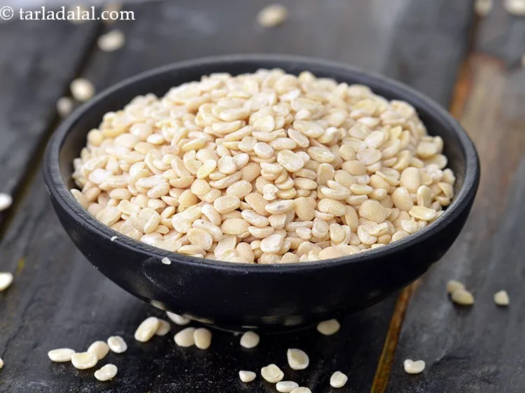 Step 2 – To make&nbsp;<strong>palak methi dhokla recipe | Gujarati palak methi dhokla | steamed snack | spinach …