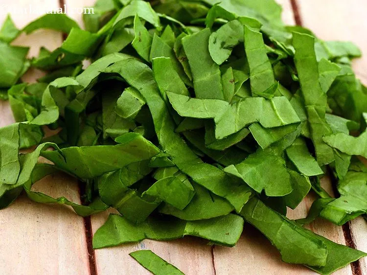 Step 10 – Add chopped spinach.&nbsp;<a href="https://www.tarladalal.com/recipes-using-spinach-255">Spinach</a>&nbsp;is one of the richest plant sources of&nbsp;<a href="https://www.tarladalal.com/recipes-for-Iron-Rich--379">Iron</a>&nbsp;and it should be …