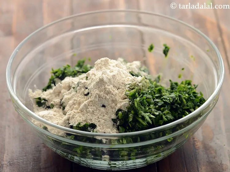 Step 10 – Add 2 tbsp&nbsp;<a href="https://www.tarladalal.com/glossary-whole-wheat-flour-gehun-ka-atta-gehun-ka-aata-429i">whole wheat flour (gehun ka atta)</a>.&nbsp;You can also add jowar, bajra or …