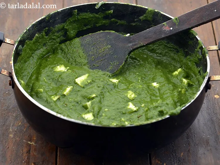 स्टेप 50 – धीरे से मिलाएं और मध्यम आंच पर १ से २ …