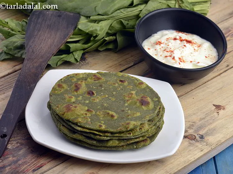 स्टेप 22 – <strong>पालक पराठा</strong> को | <strong>पंजाबी पालक पराठा | पालक परांठा …