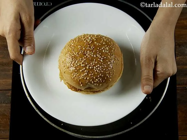 Step 16 – Toast that lightly as well and keep aside.