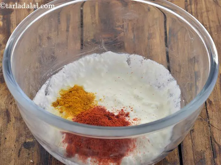 Step 4 – Add the turmeric powder for the colour.