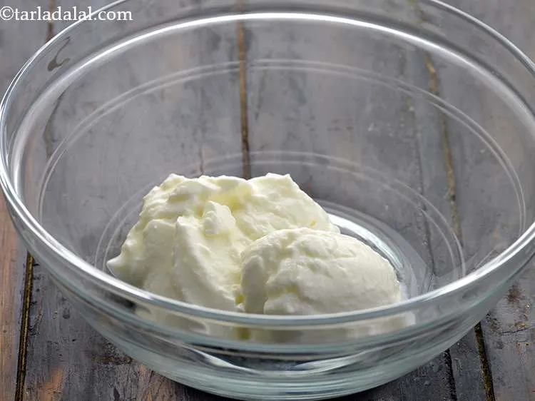 Step 17 – To begin making the<strong>&nbsp;</strong><strong>paneer kathi roll | paneer tikka kati roll | paneer frankie | …