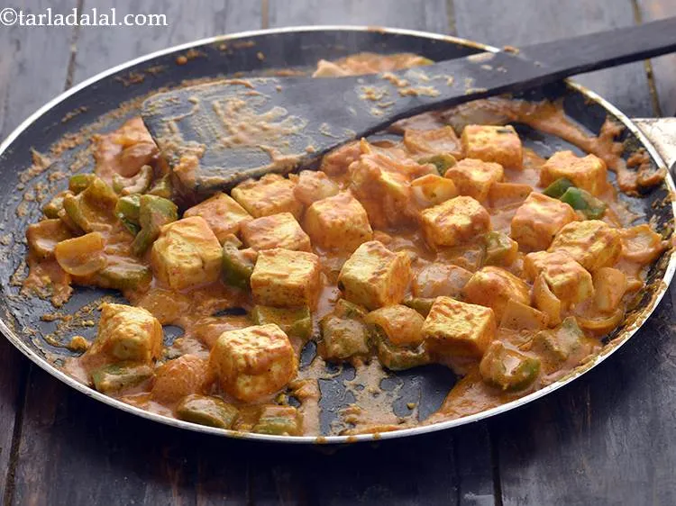 Step 34 – Cook on a medium flame for 4 to 5 minutes.