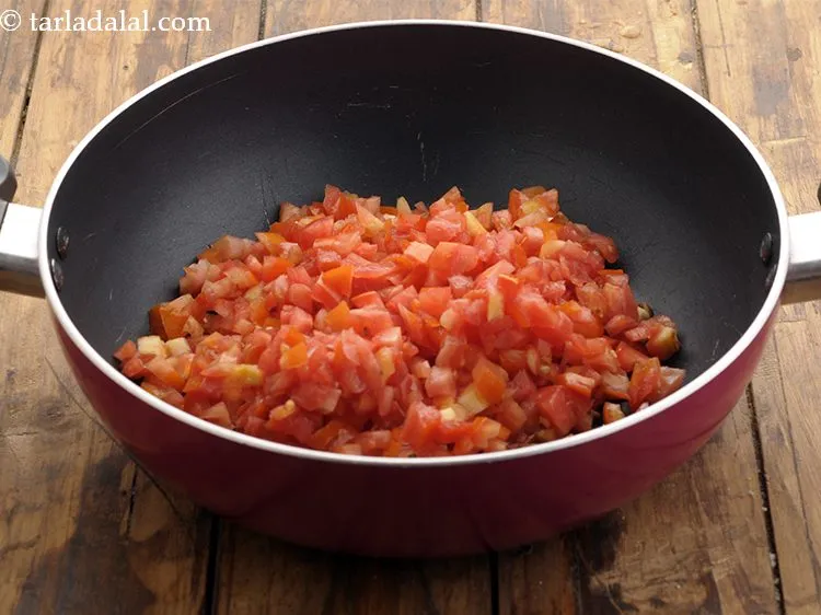 Step 2 – To prepare <strong>Punjabi makhani gravy</strong> for delicious <strong>paneer makhani sabzi</strong>, in a deep non-stick pan, …