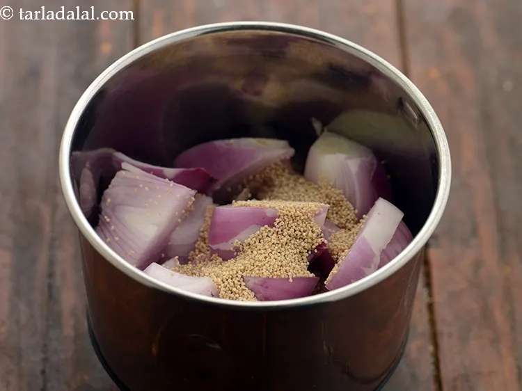 Step 3 – Add poppy seeds.