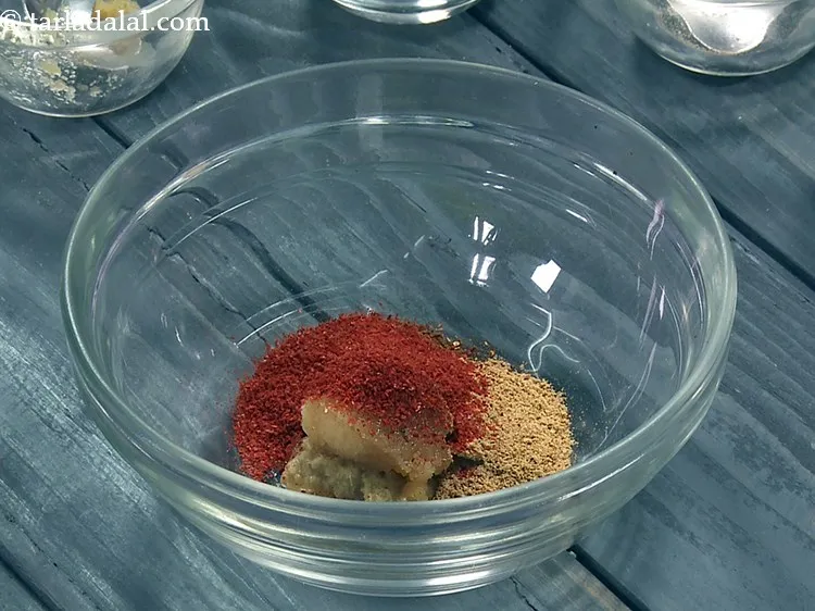 Step 14 – Add 1 tsp&nbsp;<a href="https://www.tarladalal.com/glossary-chilli-powder-red-chilli-powder-339i">chilli powder</a> for colour and spicy taste.