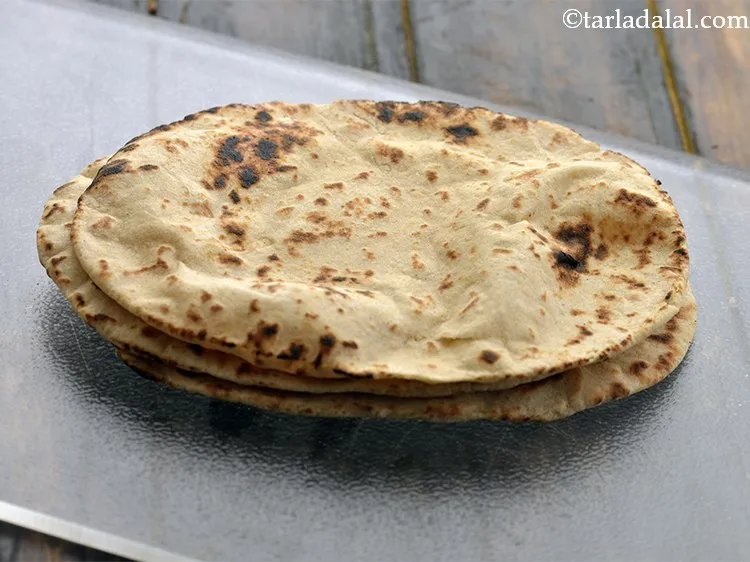 Step 24 – Transfer the pita bread to a chopping board.