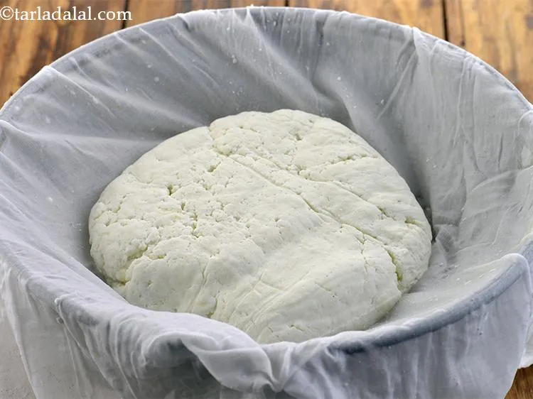 Step 29 – After 1 hour, the<strong> Full Fat Paneer </strong>will look like this.