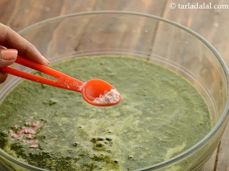 स्टेप 25 – काला नमक डालें।