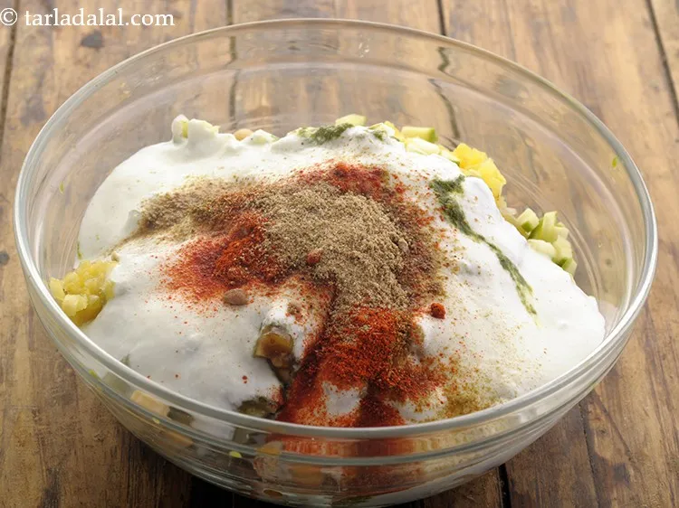 Step 12 – Add chaat masala and salt.&nbsp;