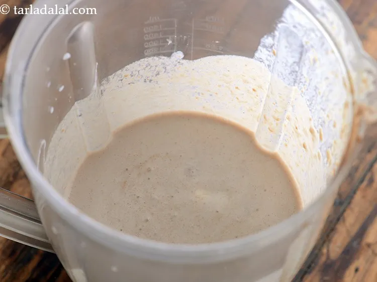 Step 6 – Blend all the ingredients together until smooth and frothy.&nbsp;
