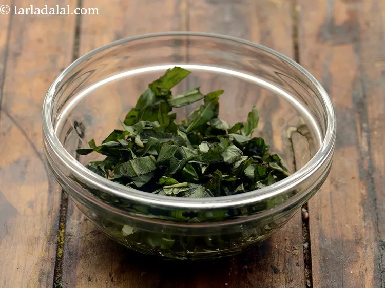 Step 3 – Add chopped basil. It would perk up the taste of the salad.