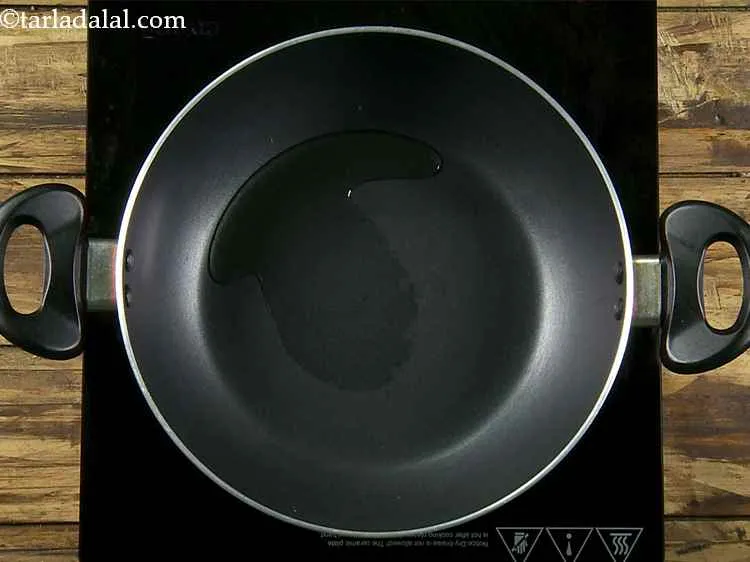 Step 1 – To make&nbsp;<strong>Indian style tomatoes spinach&nbsp;pasta&nbsp;|&nbsp;creamy tomato spinach pasta recipe | &nbsp;one pot pasta |</strong>&nbsp;heat a …