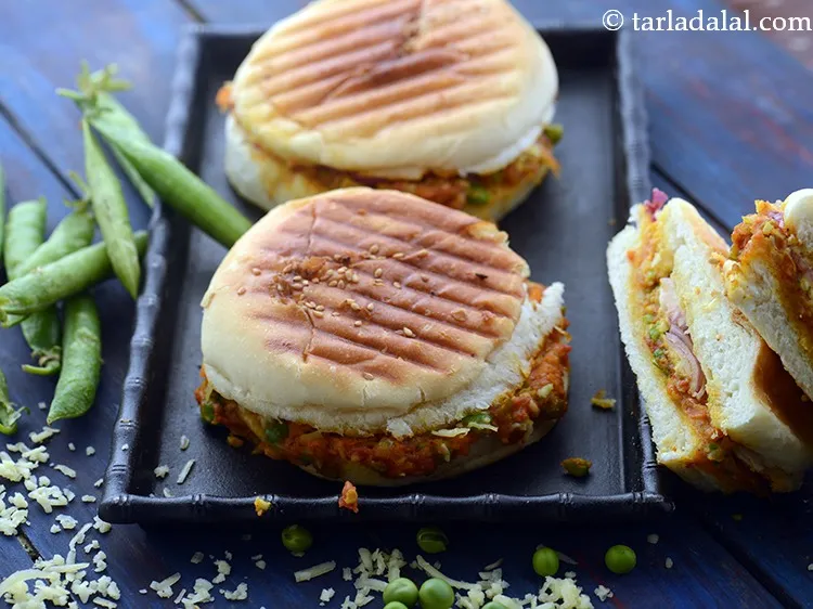 Step 36 – Serve <strong>pav bhaji burger</strong> immediately.