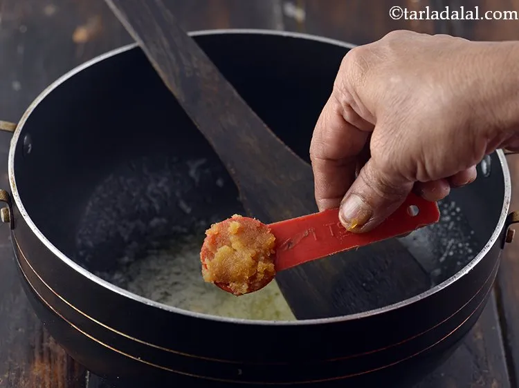 Step 4 – Add the garlic paste.