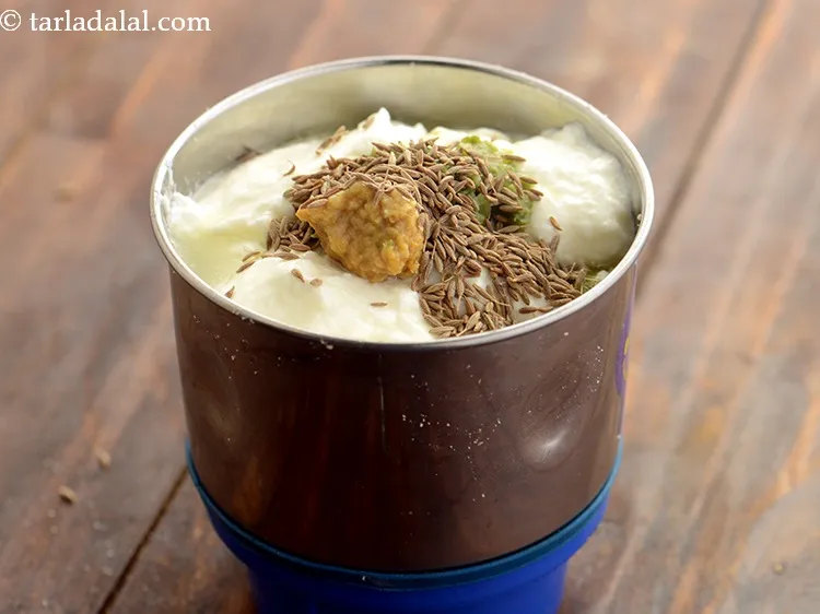 स्टेप 5 – जीरा डालें। यह हमारी फरार की चटनी में एक बढ़िया …