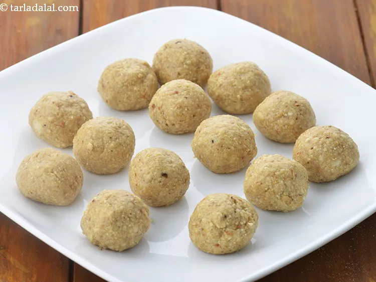 Step 15 – Roll each portion into a ball and shenga unde is ready!