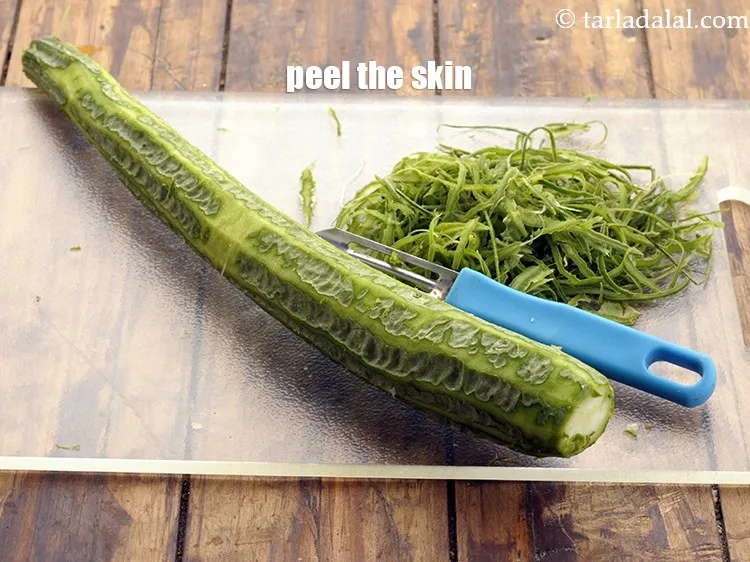 Step 5 – <meta charset="UTF-8" />Lightly scrape, peel the skin and discard it.&nbsp;